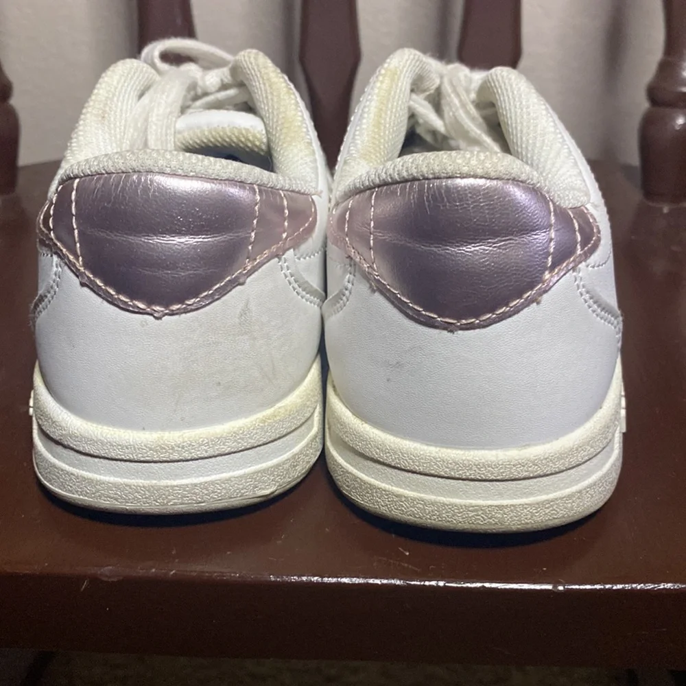 K-Swiss Sneaker White and Metallic Pink - Picture 4 of 7